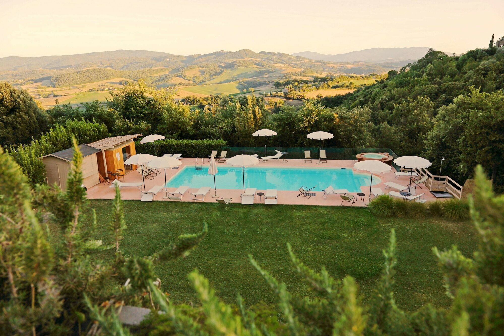 Hotel Terre Di Casole Casole d'Elsa Exterior photo